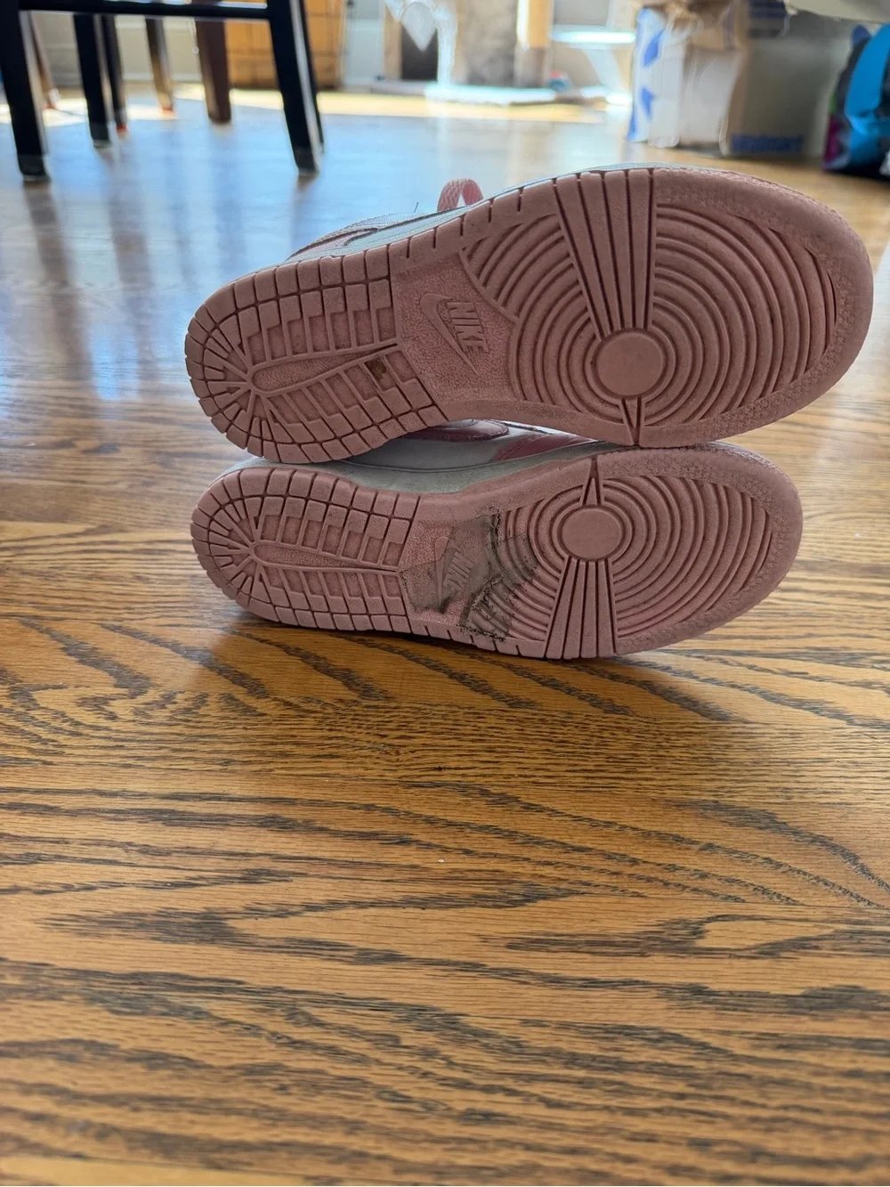 Girls Nike Court Borough Low Sneakers Pink and White Size 1